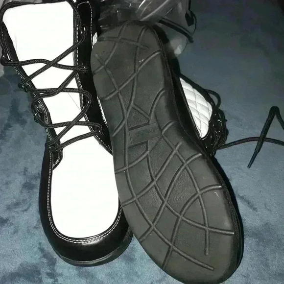 Totes winter boots - Picture 2 of 11